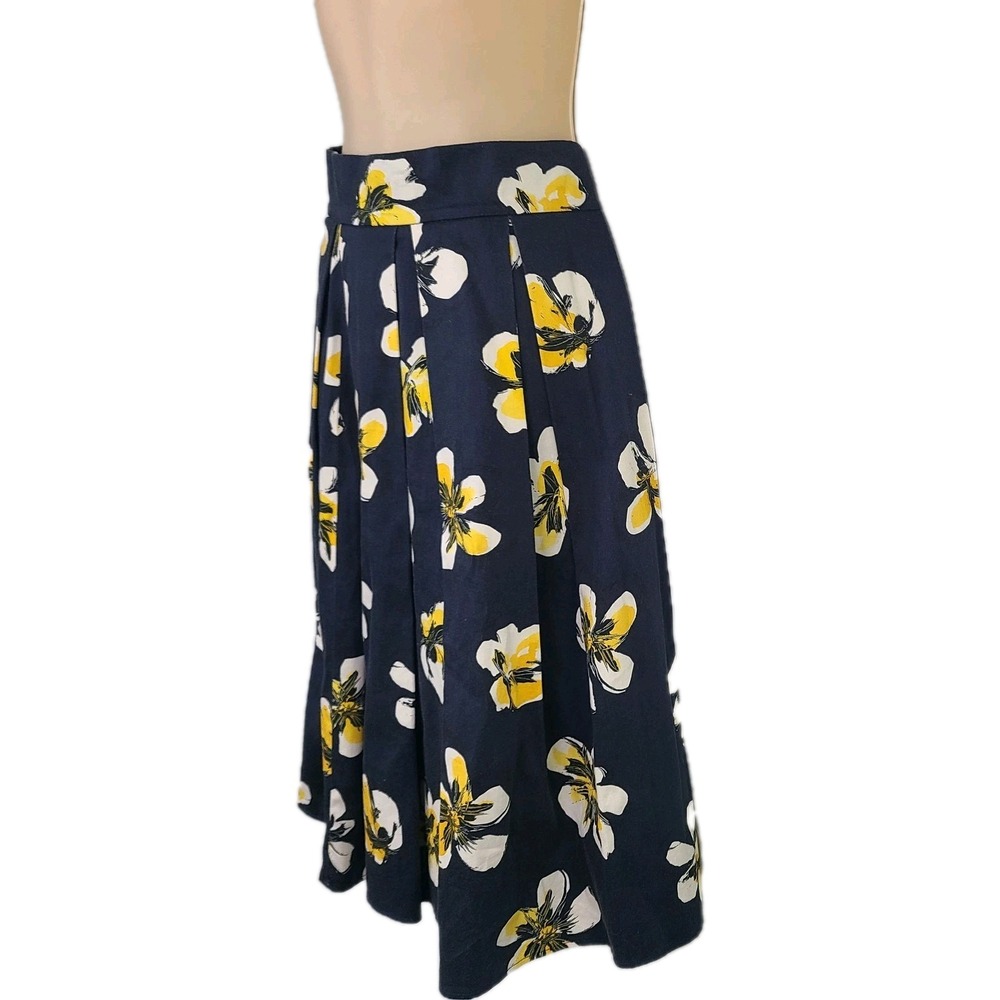 Anne Fontaine A-Line Pleated Skirt‎ Cotton  Floral Navy Yellow 36 EU 0-2 US Work - Picture 2 of 10
